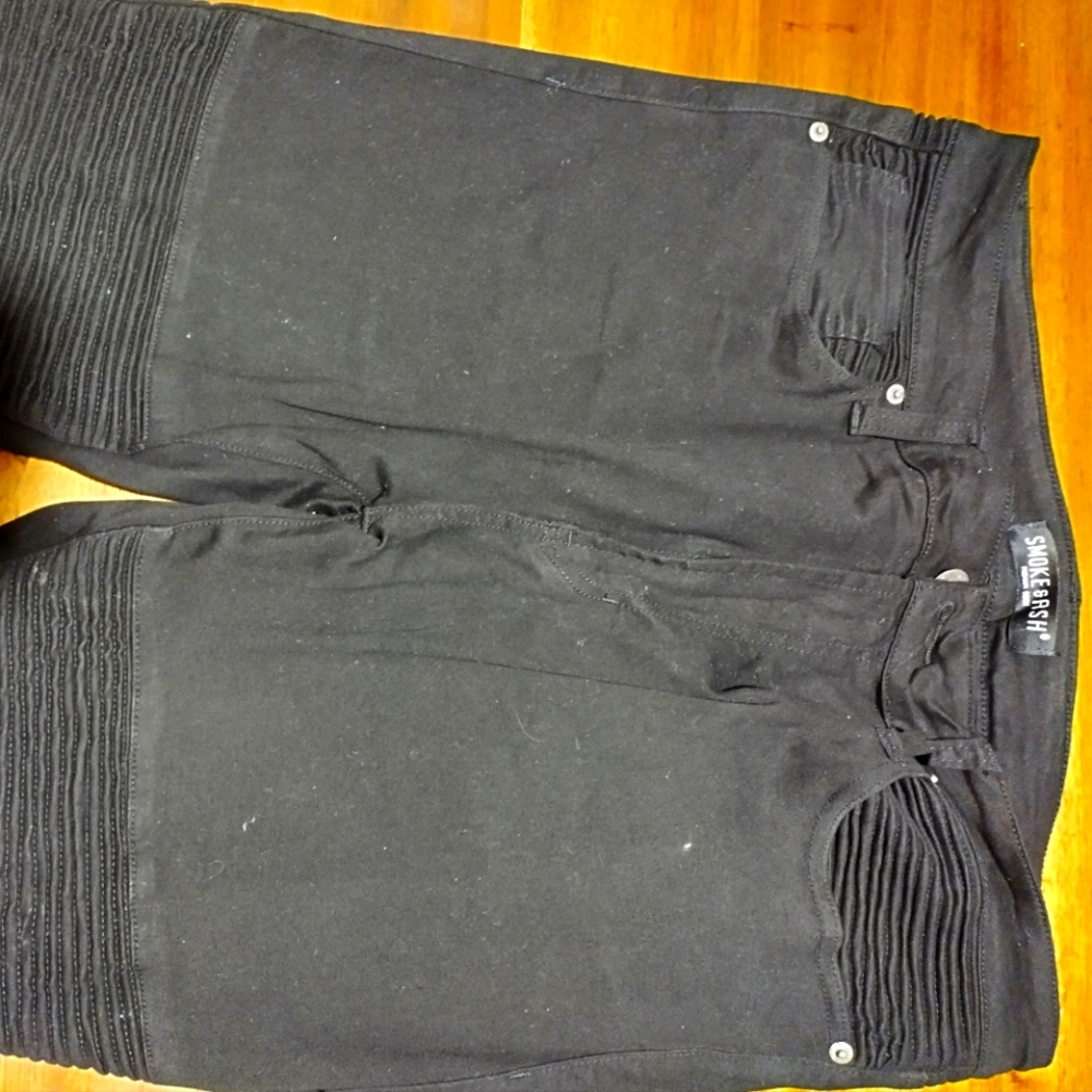 Very comfortable black pants